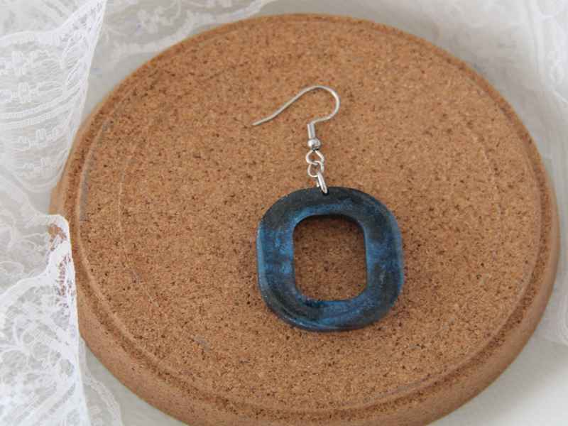 Σκουλαρίκια "Midnight Sky" από Υγρό Γυαλί - Image 5