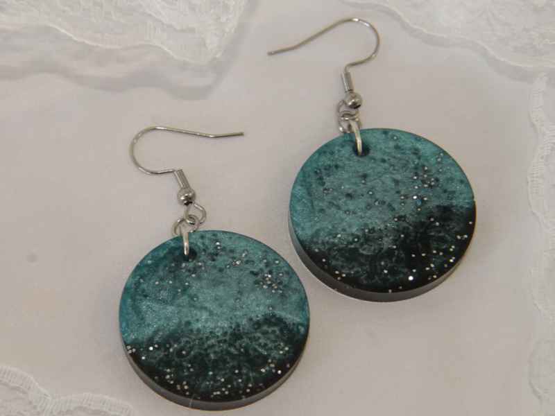 Green Moon — Χειροποίητο Σκουλαρίκι από Υγρό Γυαλί - Image 3