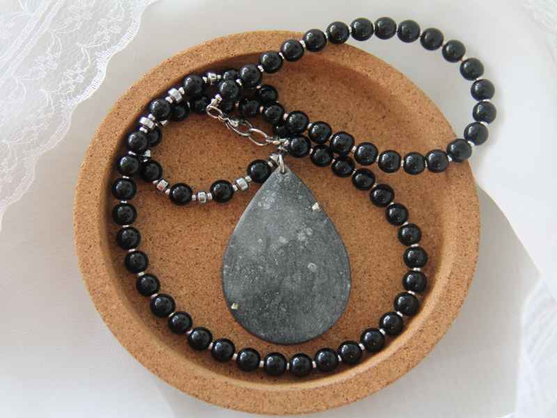 Grey Cloud – Κολιέ με Υγρό Γυαλί & Ημιπολύτιμες Πέτρες - Εικόνα 2